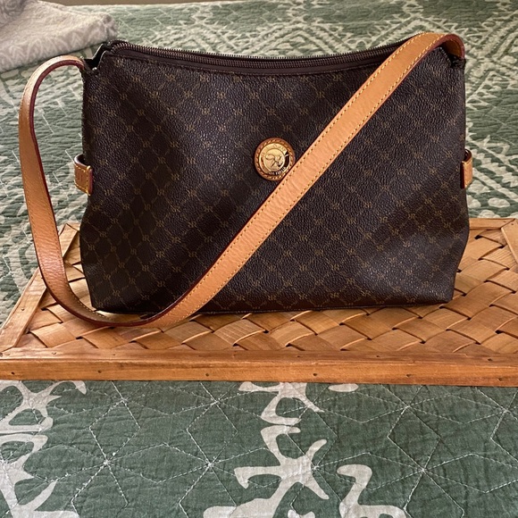 Rioni Moda Italia | Bags | Rioni Shoulder Bag | Poshmark